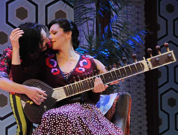 Utah Opera’s Colorful “The Barber of Seville” Production Brings 1980s Spanish Flair to Spice Up Rossini’s Classic Comedic Opera