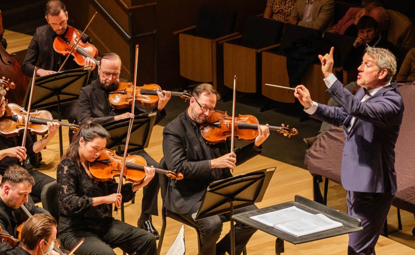 Markus Poschner Conducts Symphonic Dances from West Side Story at The Noorda