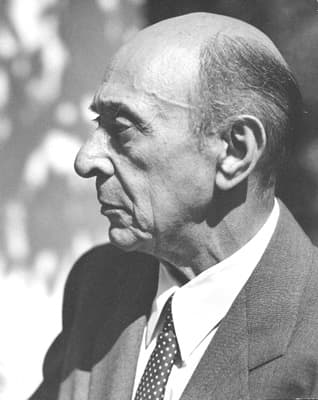 Arnold_Schoenberg_la_1948