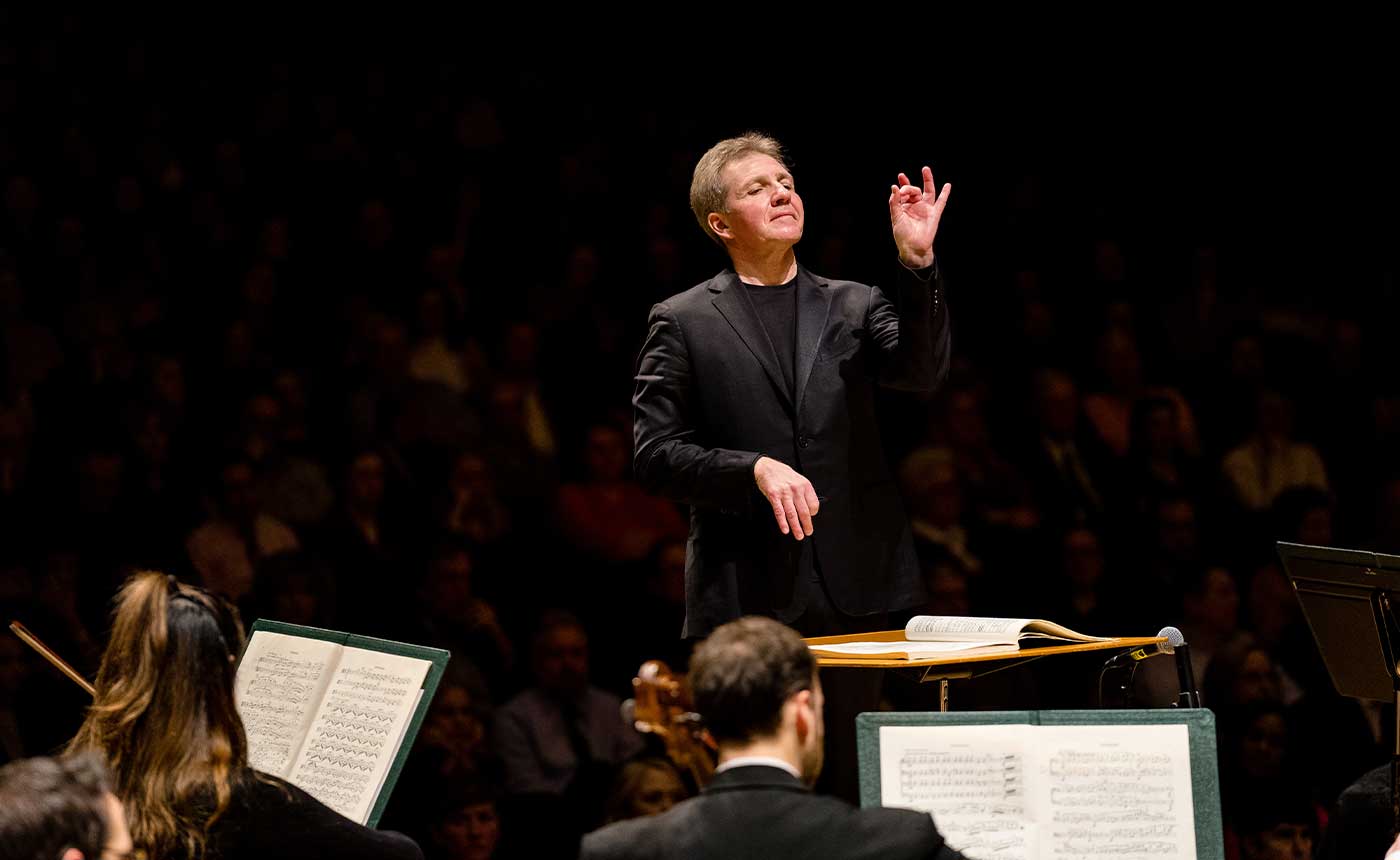 Thierry Fischer, conductor. Photo: Austen Diamond