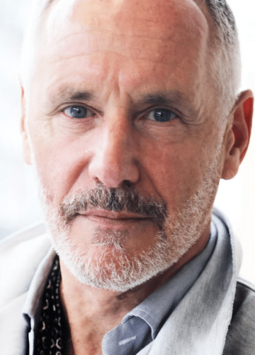 Headshot of Mark Campbell.